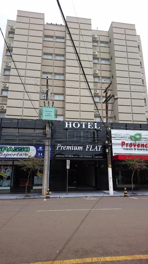 Hotel Premium Flat Ourinhos Eksteriør billede